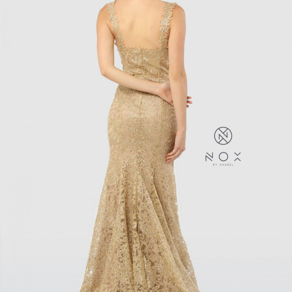 Sweetheart Neckline Floral Long Mermaid Gown R216 - Picture 2 of 4